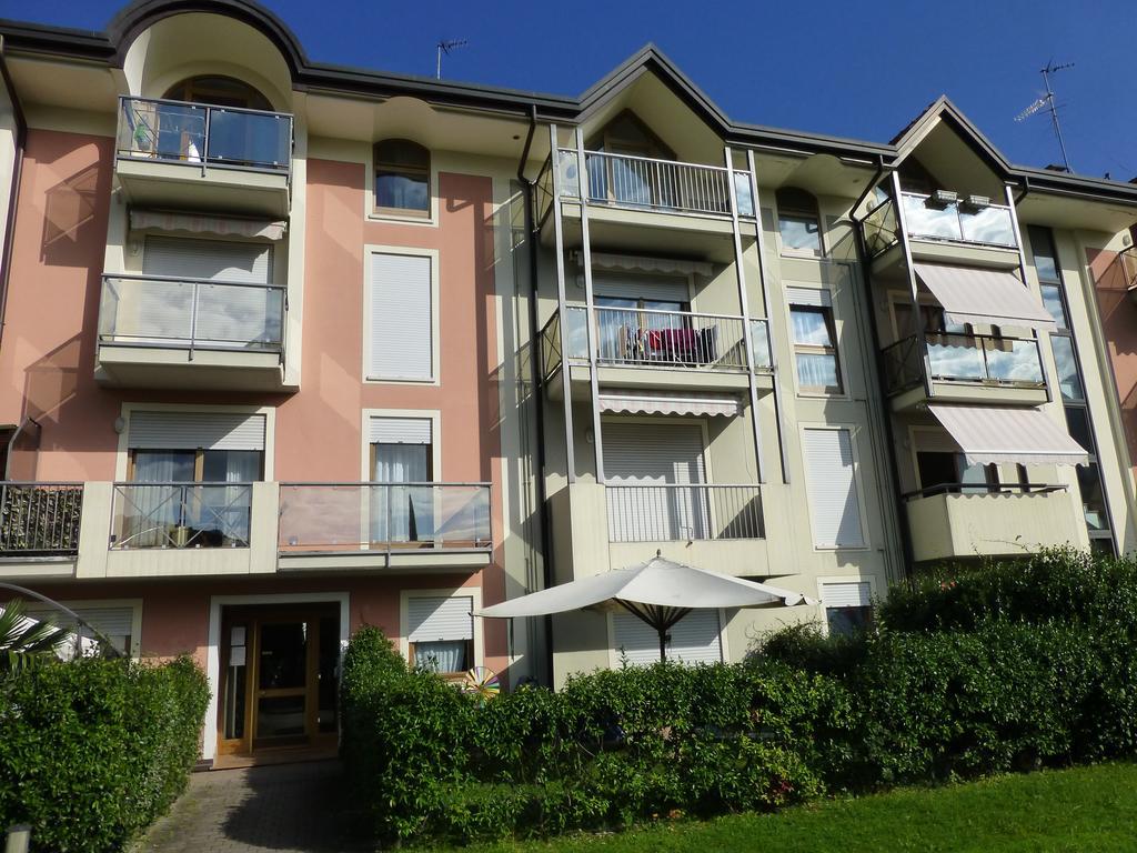 Appartamento Lombardi Riva del Garda Buitenkant foto